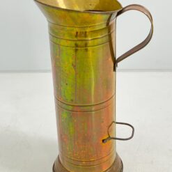 Žalvarinė ąsočio formos skėtinė su rankena 20x29x50 cm