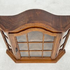 Ąžuolinė pakabinama spintelė su stiklu 17,5x68x66,5 cm