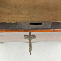 Liudviko XVI laikotarpio stiliaus inkrustuotas sekreteras 34x60x134 cm