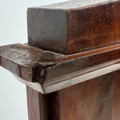 Veidrodis senoviniame raudonmedžio rėme 9x70x143 cm