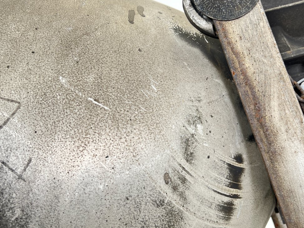 GG0012-pastatomi-sviestuvai-16 Pastatomas šviestuvas – prožektorius su trikoju stovu 84x100x194 cm