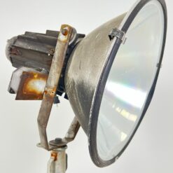 Pastatomas šviestuvas – prožektorius su trikoju stovu 84x100x194 cm