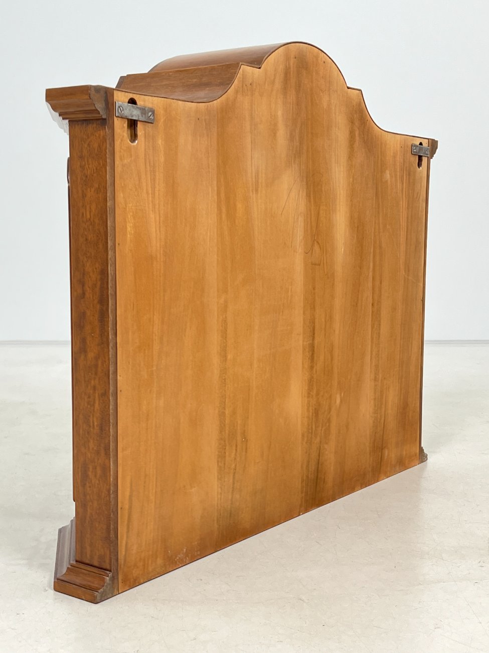 HB0029-spinteles-9 Ąžuolinė pakabinama spintelė su stiklu 20,5x81x65 cm