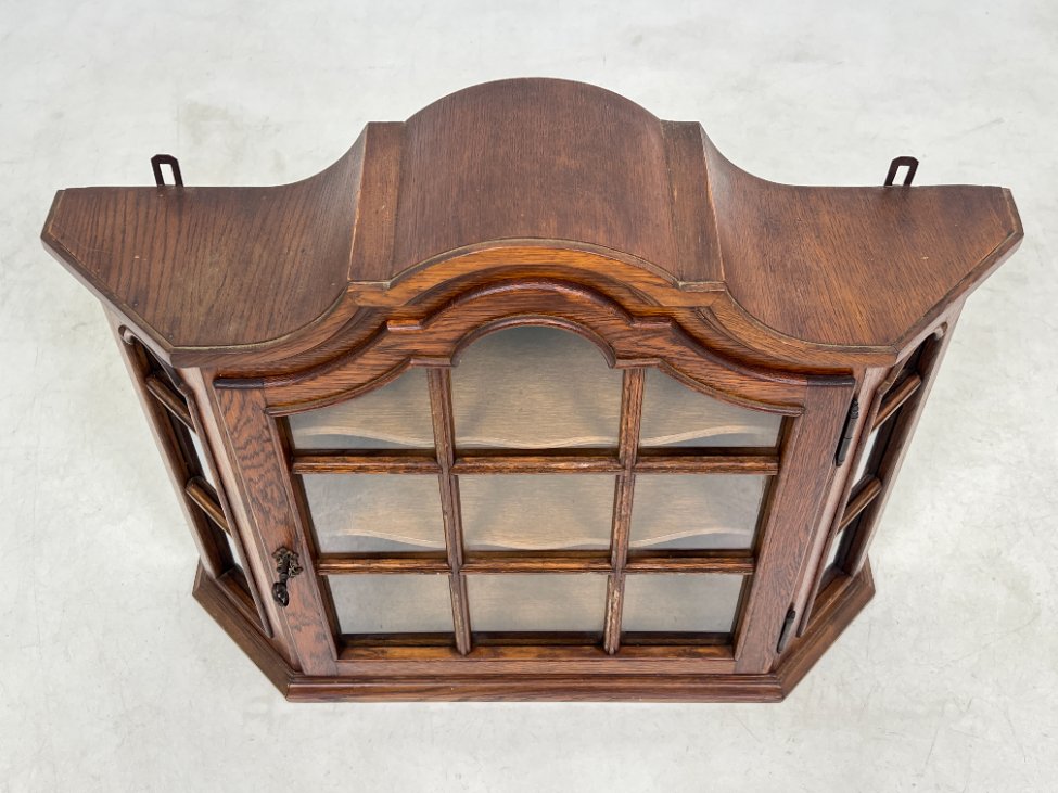 HB0030-spinteles-5 Ąžuolinė pakabinama spintelė su stiklu 19,5×78,5×65,5 cm