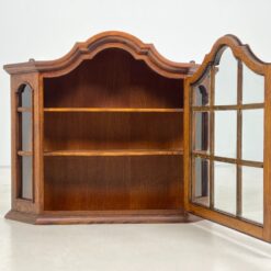 Ąžuolinė pakabinama spintelė su stiklu 19,5×78,5×65,5 cm