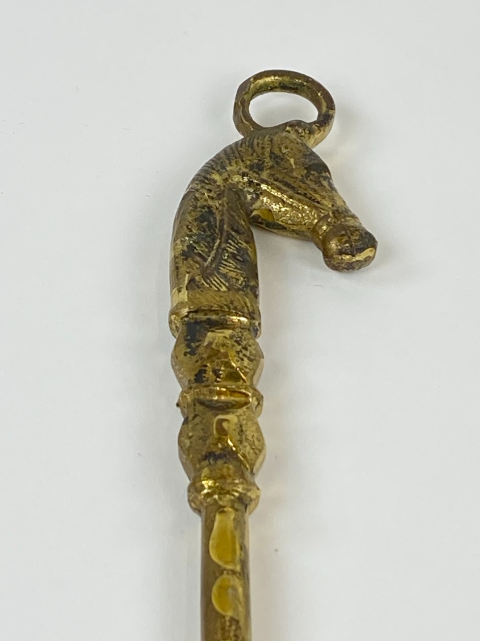 HB0032-irankiai-prietaisai-7 Žalvarinis batų šaukštas “Žirgas” 1,5x4x57 cm