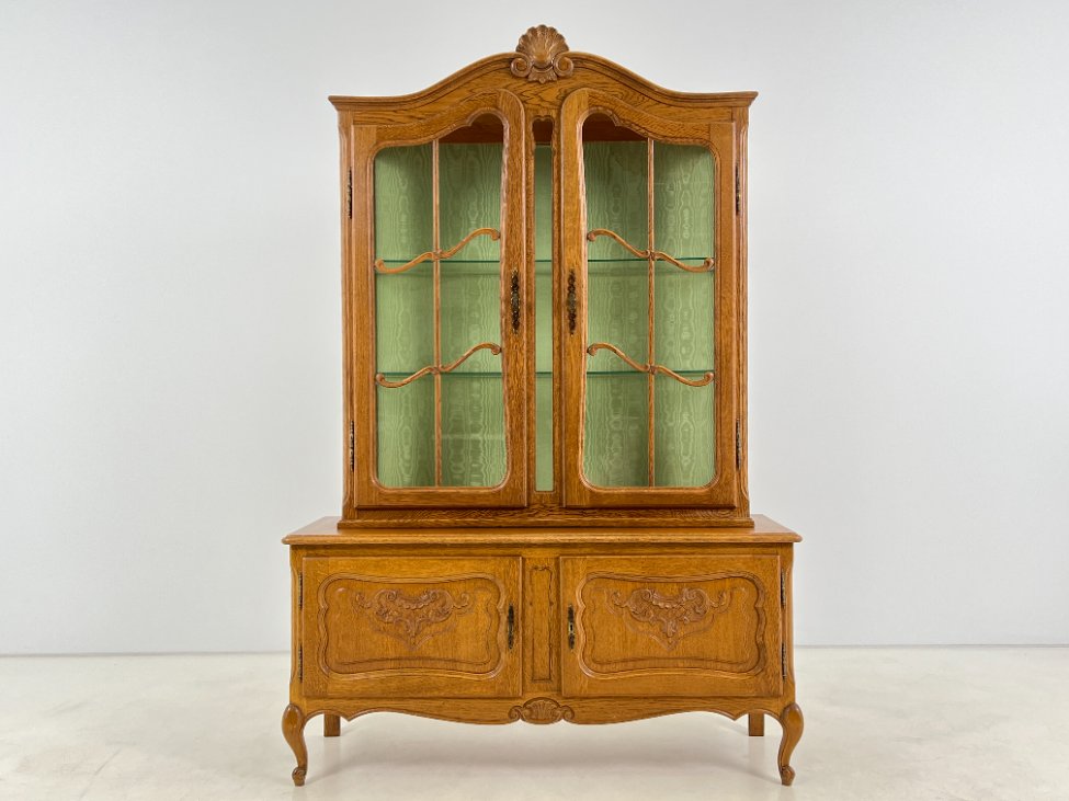 HL0208-vitrinos-2 Ąžuolinis dviejų dalių bufetas 45x130x194 cm