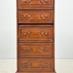 Siauras raudonmedžio sekreteras su trijais stalčiais 32x56x113 cm