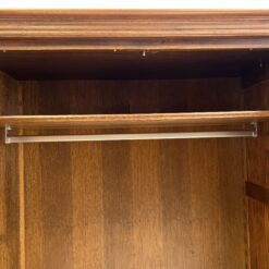 Ilga ąžuolinė penkių durų ir trijų stalčių spinta 60x295x187 cm