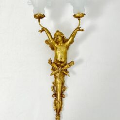 Sieniniai žalvariniai dviejų šakų šviestuvai stiklo gaubtais “Angelas” 2 vnt. komplektas 23x39x84 cm