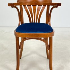 Medinis krėslas mėlynos spalvos gobeleno sėdimąja dalimi 47x51x78 cm, 49 cm