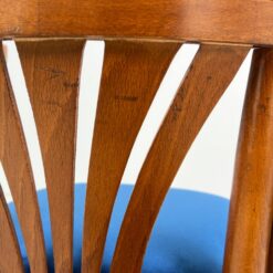 Medinis krėslas mėlynos spalvos gobeleno sėdimąja dalimi 47x51x78 cm, 49 cm