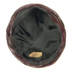 Skrybėlaitė su plunksnomis (57 cm) 24×21,5×13 cm