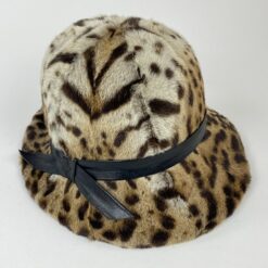 Kailinė skrybėlaitė su eko odos kaspinu (55 cm) 28x26x15,5 cm