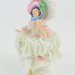 Porcelianinė Dresden Design Sandizell šokėjos su skėčiu statulėlė 7x8x13 cm