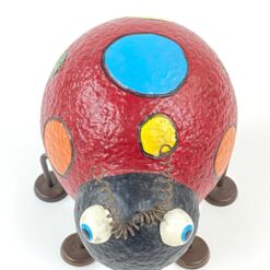 Keramikinė boružės statula metalinėmis kojomis ir ūsais 13×12,5×12,5 cm