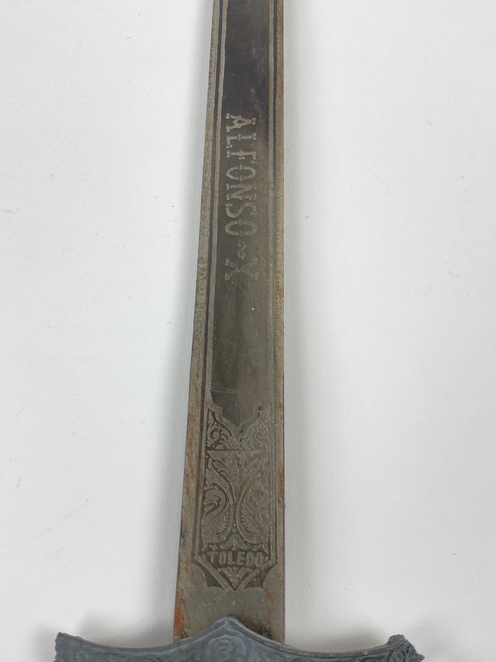 HN1218-ginklai-8 Suvenyrinis kardas Alfonso X, Toledo 74x2x10,5 cm