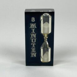 Vintažinis plastikinis 8 min smėlio laikrodis "8 minuten" 2,2x4,2x8 cm