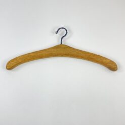 Ąžuolinė pakaba su kalvio darbo metaliniu kabliuku 2x44,5x20 cm