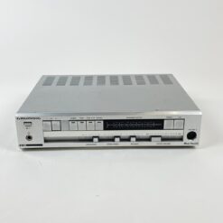 Grundig V30 stiprintuvas 27x32,5x7,5 cm