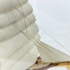 Schulschiff Deutschland 1927 laivo modeliukas 1:400 su stikliniu gaubtu 8,5×25,5×16 cm