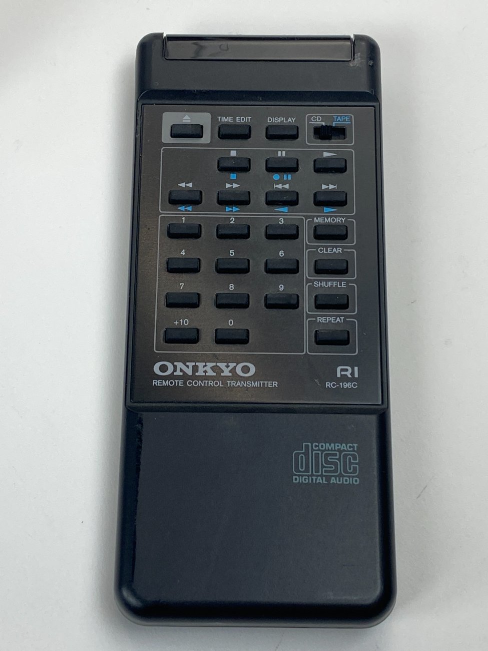 HN1313-kita-technika-17 Onkyo DX-7011 CD grotuvas 29,5x45x10 cm