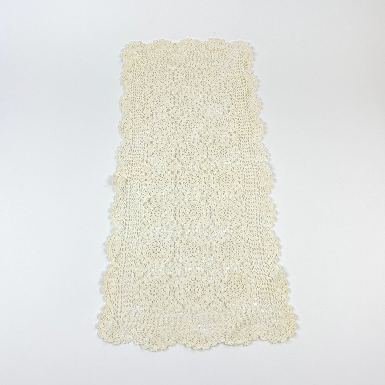 HN1315-stalo-serveteles-0 Nertas stalo takelis 68x30x0,3 cm