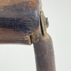 Senovinis žalvario ir metalo lygintuvas medine rankena 16,5x10x16,5 cm