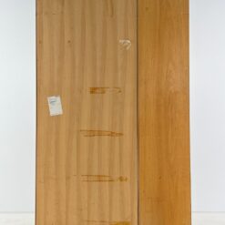 Trijų durų vitrina 44x123x219 cm