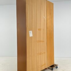 Trijų durų vitrina 44x123x219 cm