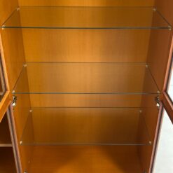 Trijų durų vitrina 44x123x219 cm