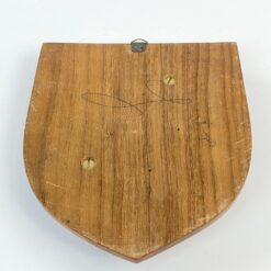 Pakabinamas herbas su liūtų atvaizdu 3x16x19 cm