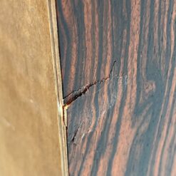 Mid Century komoda cu centrine įstiklinta dalimi 34×123,5×154,5 cm