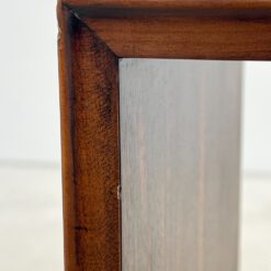 Mid Century juodmedžio lukšto pastatoma lentyna 36,5x72x53,5 cm