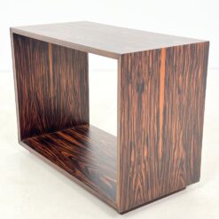 Mid Century juodmedžio lukšto pastatoma lentyna 36,5x72x53,5 cm