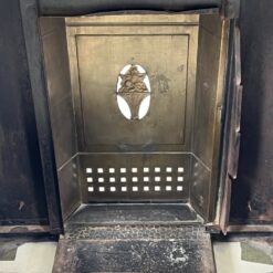 Art Nouveau stiliaus židinio apdaila iš marmuro ir metalo 51x93x125 cm