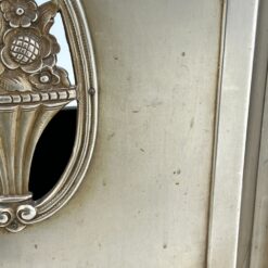 Art Nouveau stiliaus židinio apdaila iš marmuro ir metalo 51x93x125 cm