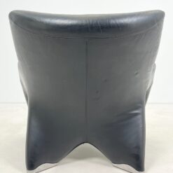 Vintažinis Leolux Echnaton odinis fotelis su pakoju 100x101x91 cm, 43 cm