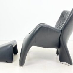 Vintažinis Leolux Echnaton odinis fotelis su pakoju 100x101x91 cm, 43 cm