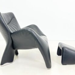 Vintažinis Leolux Echnaton odinis fotelis su pakoju 100x101x91 cm, 43 cm