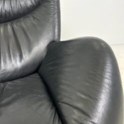 Vintažinis Leolux Echnaton odinis fotelis su pakoju 100x101x91 cm, 43 cm