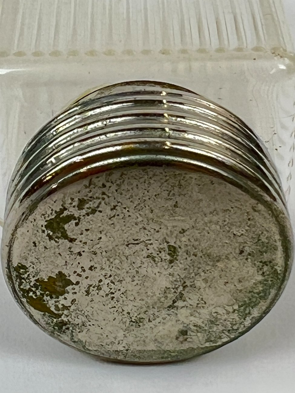 DL0392-vonios-prekes-26 Vintažinė odinė vyriška kelioninė kosmetinė su priedais 21,5x24x5,5 cm