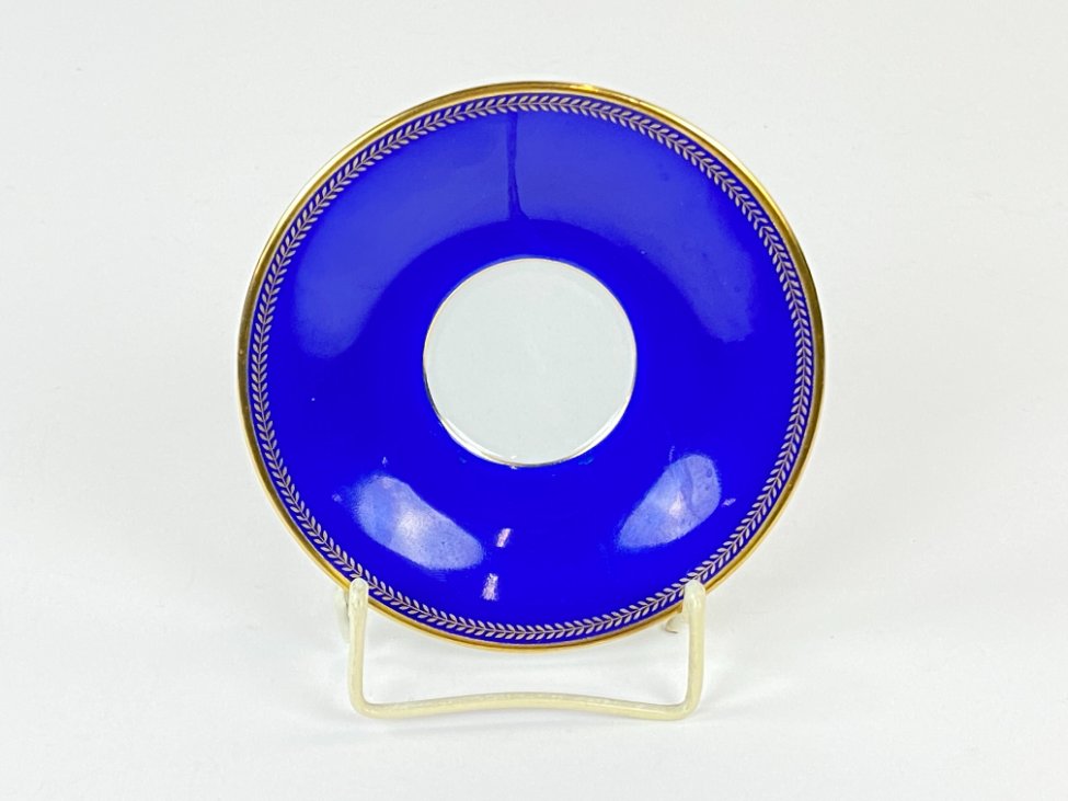 DM0226-servizu-dalys-2 Porcelianinė Tirschenreuth lėkštutė 12x12x2 cm