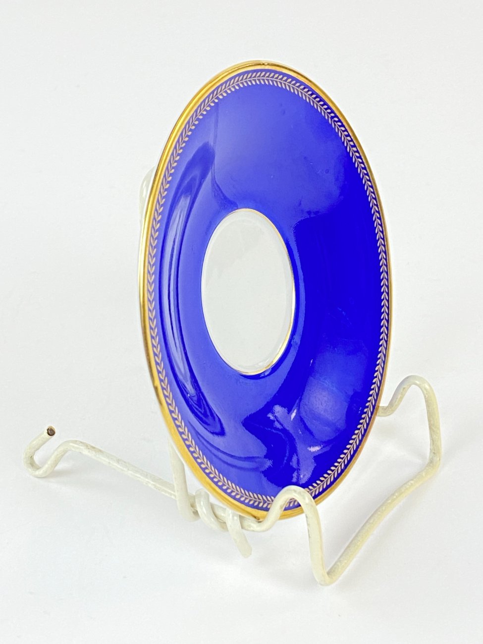 DM0226-servizu-dalys-3 Porcelianinė Tirschenreuth lėkštutė 12x12x2 cm