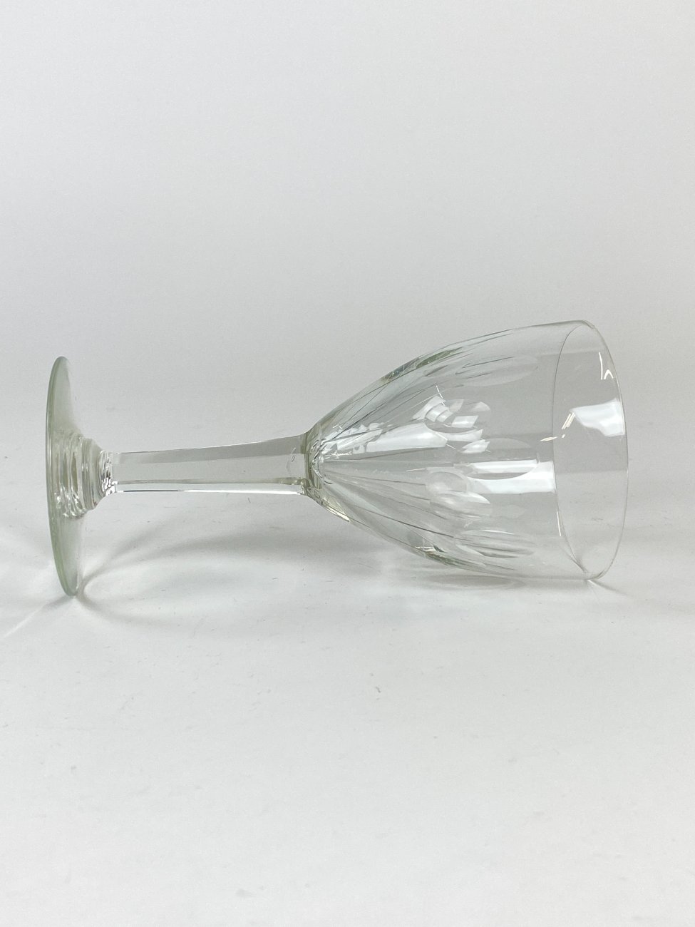 DM0227-stikliniai-indai-6 Stiklinės taurės 2 vnt. komplektas po 280 ml 9x9x18 cm