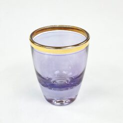 Stiklinė violetinės spalvos taurelė su aukso spalvos apvadu 50 ml 4x4x5 cm