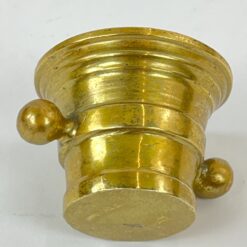 Žalvarinis indelis (prieskonių grūstuvė) 6,5x8x4,5 cm