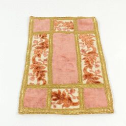 Stačiakampė rožinių ir aukso atspalvių stalo servetėlė 29,5x20x0,4 cm