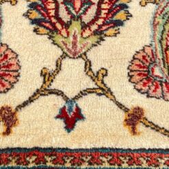 Vilnonis rankų darbo kilimas 360x251x0,3 cm