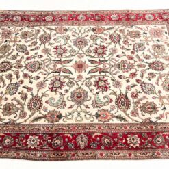 Vilnonis rankų darbo kilimas 360x251x0,3 cm